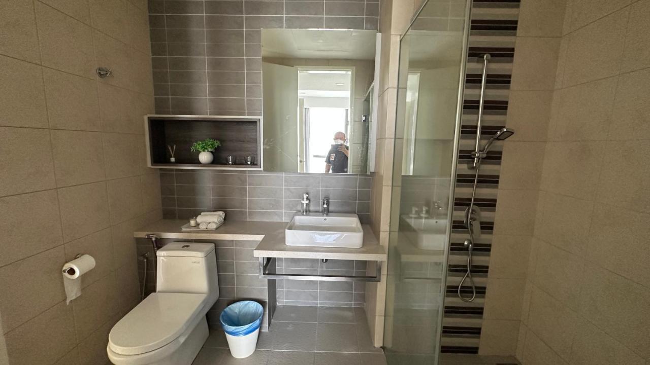 쿠알라룸푸르 Skyline View In Bukit Bintang The Robertson 42F 아파트 외부 사진