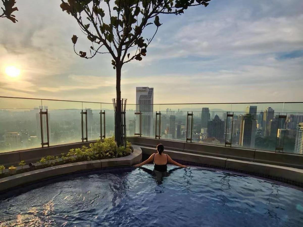 쿠알라룸푸르 Skyline View In Bukit Bintang The Robertson 42F 아파트 외부 사진