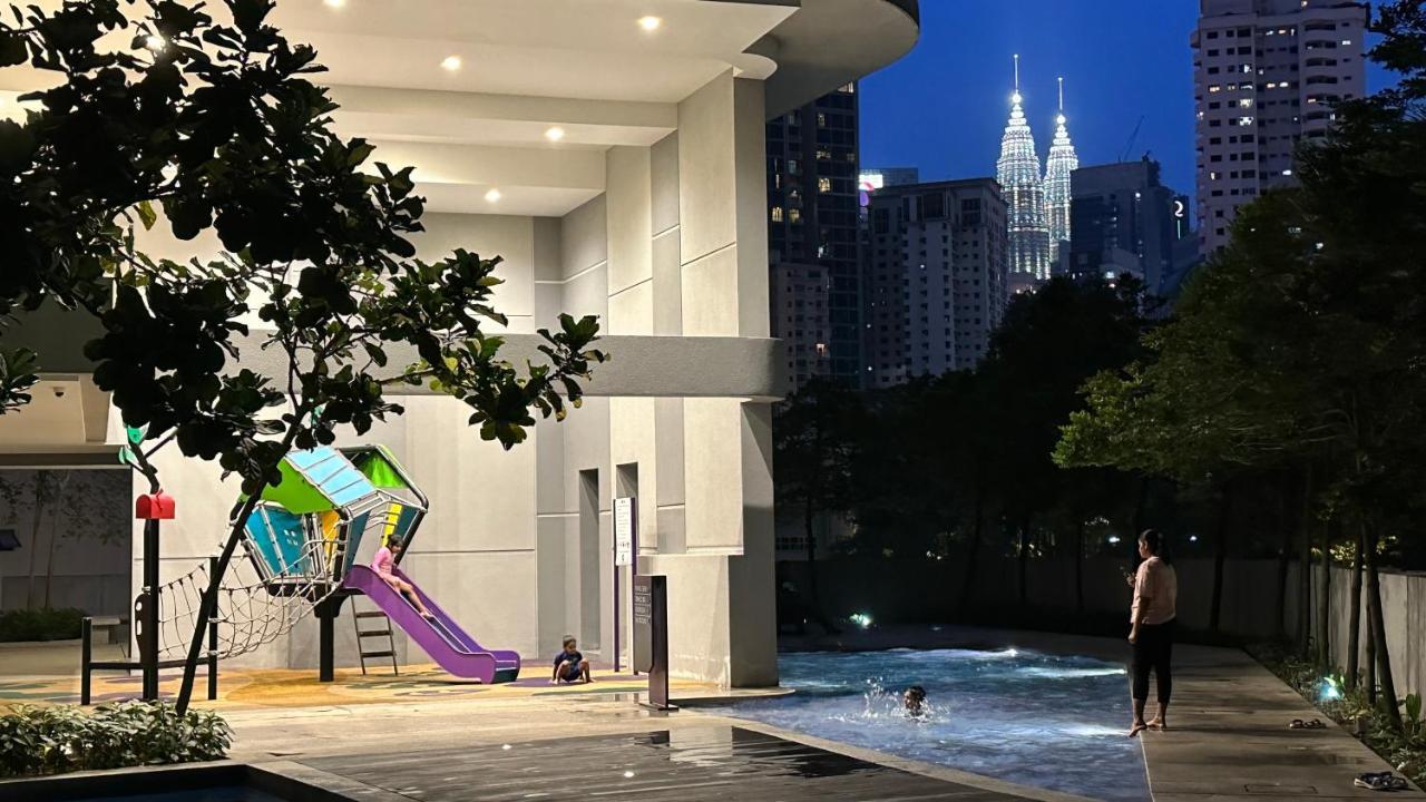 쿠알라룸푸르 Skyline View In Bukit Bintang The Robertson 42F 아파트 외부 사진