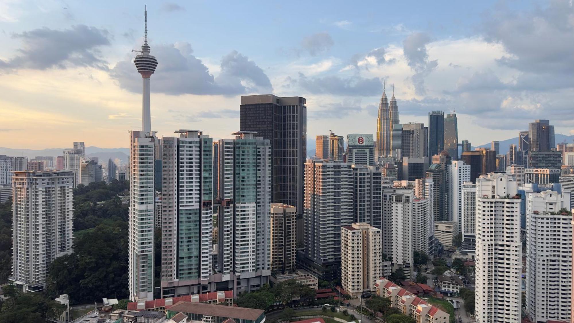 쿠알라룸푸르 Skyline View In Bukit Bintang The Robertson 42F 아파트 외부 사진